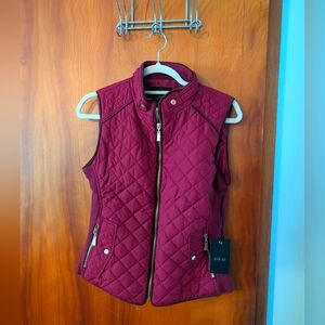 Active USA Burgundy Quilted Vest
